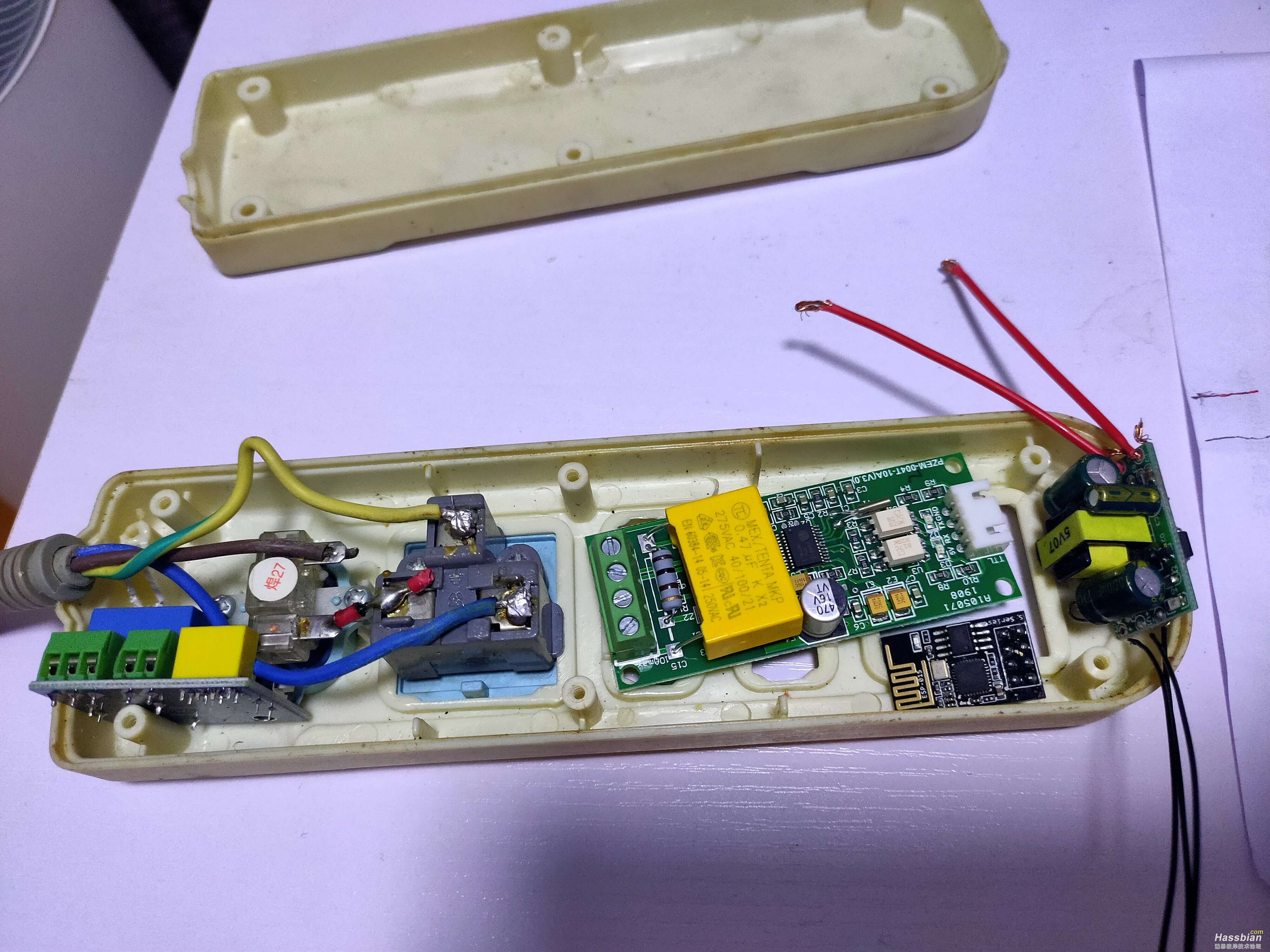 diy自制一个智能wifi公牛插线板带电量监控远程遥控